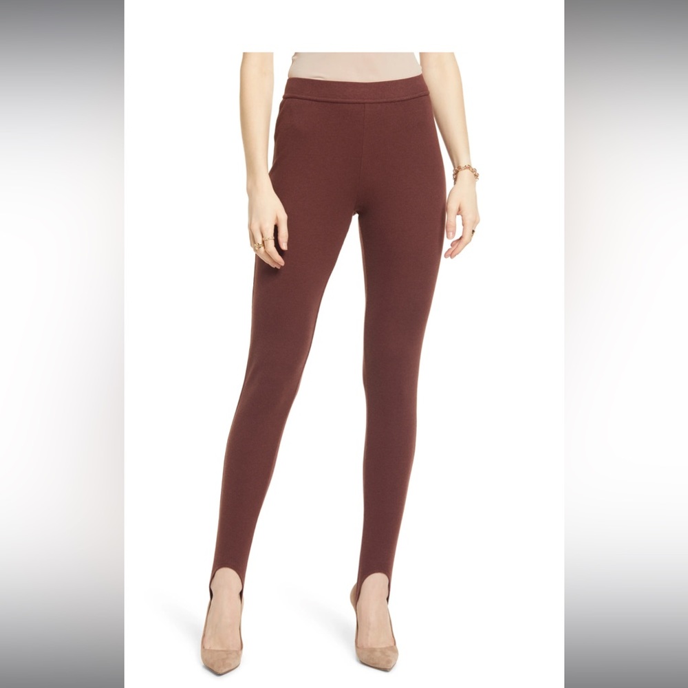 Rib Stirrup Leggings
BROWN CHOCOLATE, Size X-Small